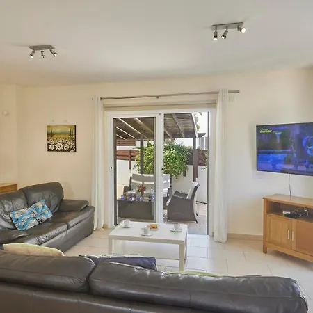 Villa Gv4 *