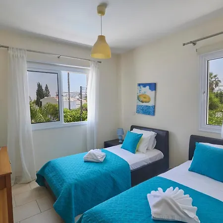Gv4 * Protaras